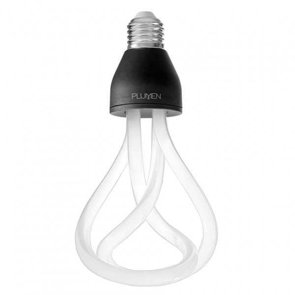 Plumen 001