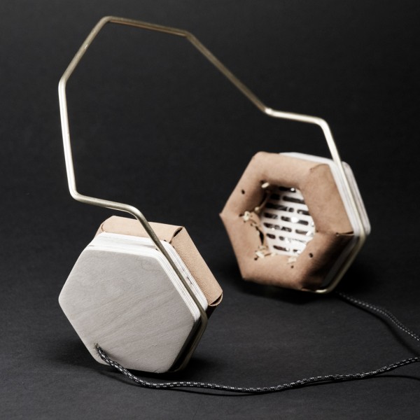 Wooden headphones by Prototip studio