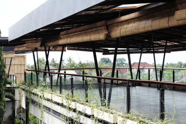 roam-co-living-working-alexis-dornier-residential-architecture-bali-indonesia_dezeen_936_1