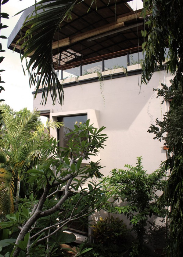 roam-co-living-working-alexis-dornier-residential-architecture-bali-indonesia_dezeen_936_9