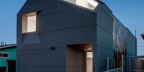 SCI-Arc students build affordable home in low-income Los Angeles neighbourhood