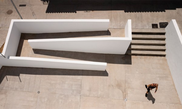 Social housing by Kauh Arquitectos in Conil de la Frontera in Spain