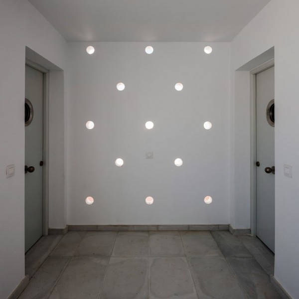 Social housing by Kauh Arquitectos in Conil de la Frontera in Spain