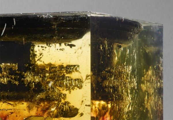 Nucleo design cast furniture in resin for Souvenir of the last Century collection