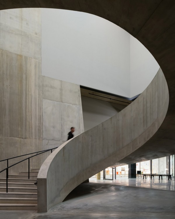tate-modern-extension-herzog-de-meuron-london-jim-stephenson_dezeen_936_24
