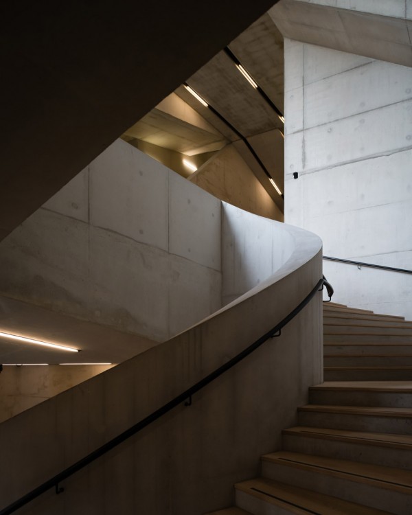 tate-modern-extension-herzog-de-meuron-london-jim-stephenson_dezeen_936_26