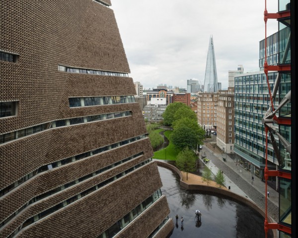 tate-modern-extension-herzog-de-meuron-london-jim-stephenson_dezeen_936_9