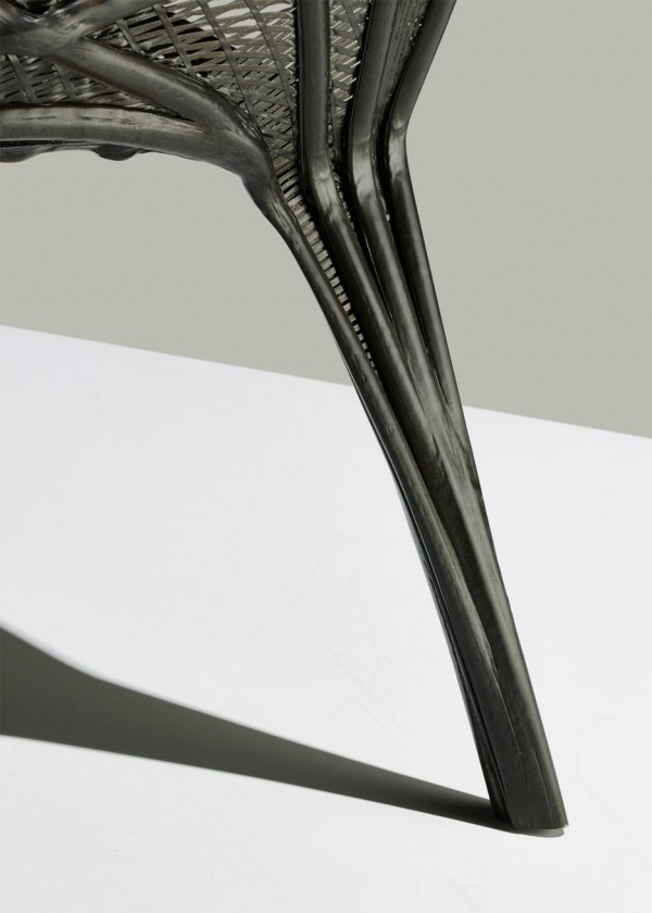 Technocast: carbon fibre furniture by Marleen Kaptein and NLR