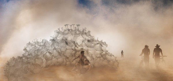 the-butterfly-egg-tia-kharrat-biomimicry-westminster-architecture-graduate_dezeen_936_0