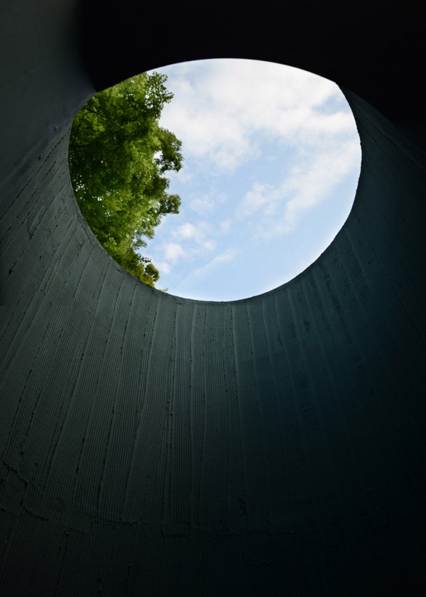 vara-pavilion-pezo-von-ellrichshausen-circles-venice-architecture-biennale-2016_dezeen_936_11