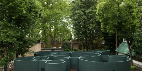 Pezo von Ellrichshausen creates labyrinthine pavilion of overlapping cylinders