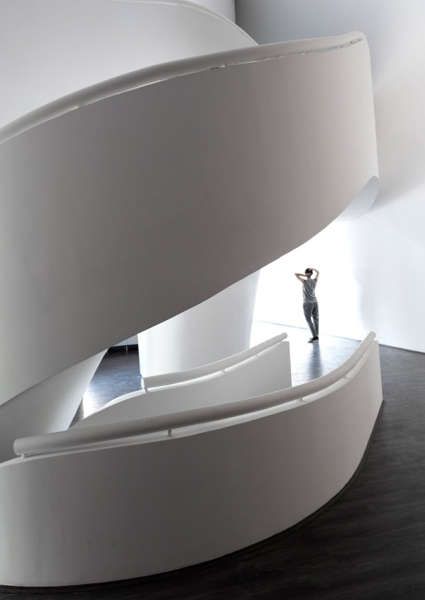 villa-for-younger-brother-tehran-iran-alireza-tahgaboni-trapezoidal-urban-context-architecture-residential-_dezeen_936_4