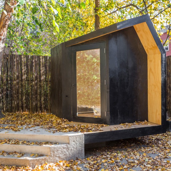Brooklyn Writers' Hut by Architensions