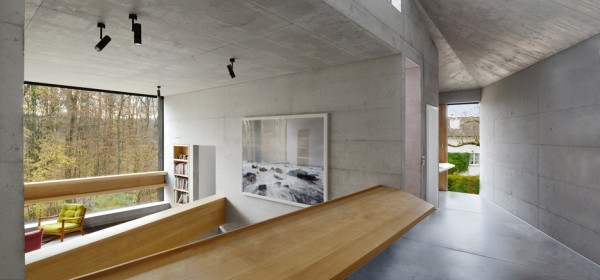 Casa Forest by Daluz Gonzalez Architekten