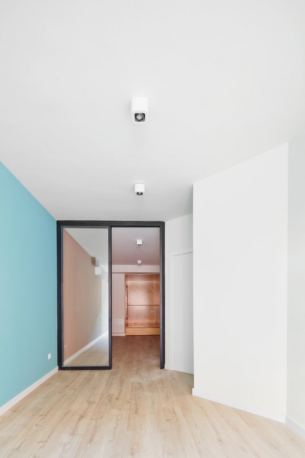 Corsega Apartment by RAS Arquitectura