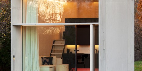 Kodasema creates tiny prefabricated house that moves with its owners