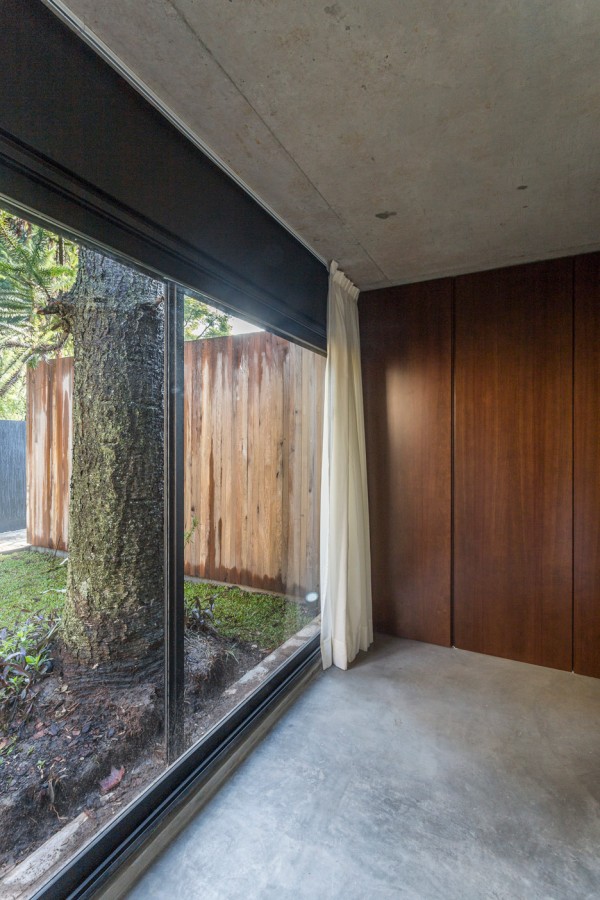 San Carlos House by Marcelo Del Torto
