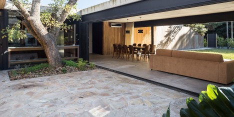 San Carlos House by Marcelo Del Torto