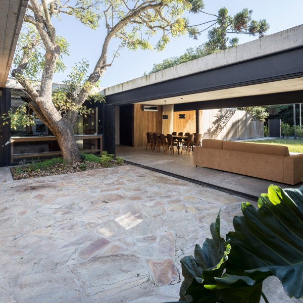San Carlos House by Marcelo Del Torto