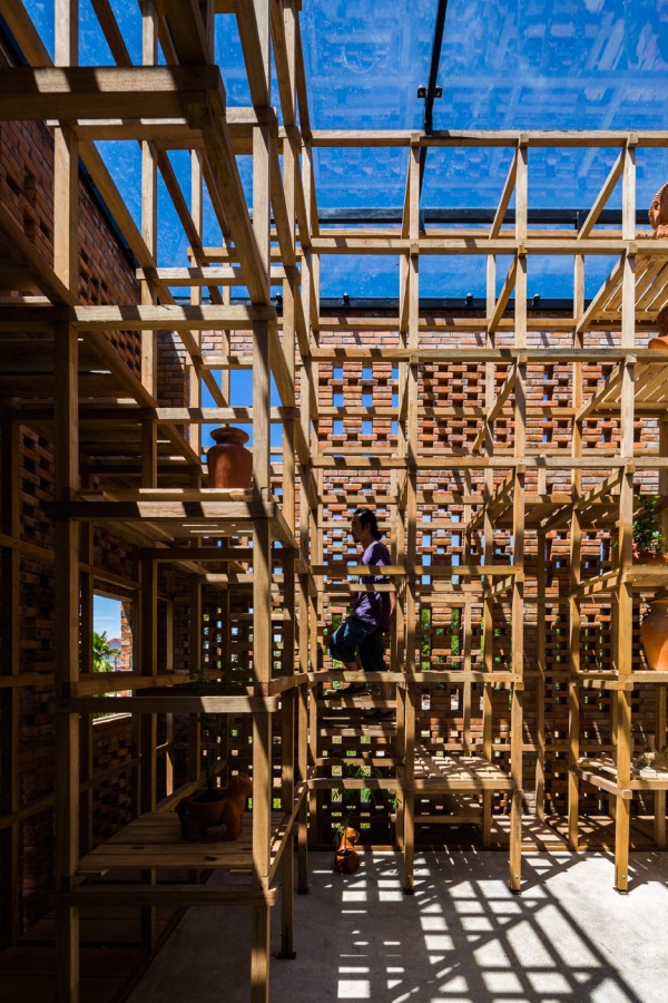 Terra Cotta Studio by Tropical Space
