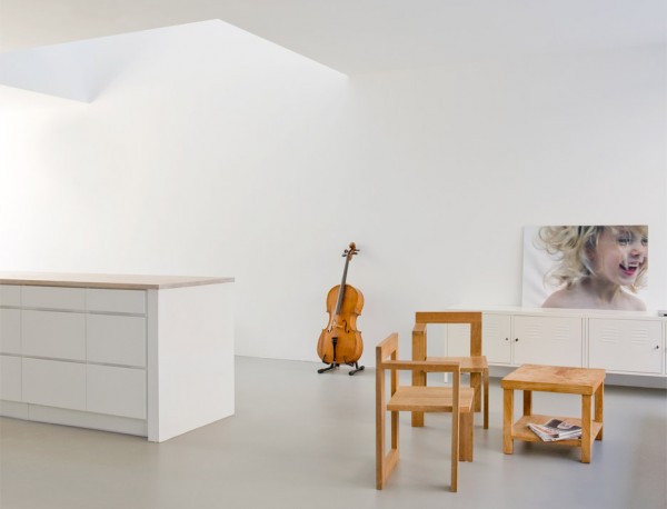 V13K05, a house and office space designed by Pasel Kuenzel architects in the Dutch city of Leiden