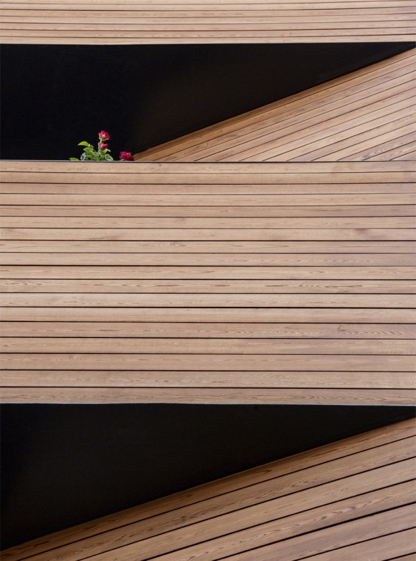 Afsharian's House by ReNa Design