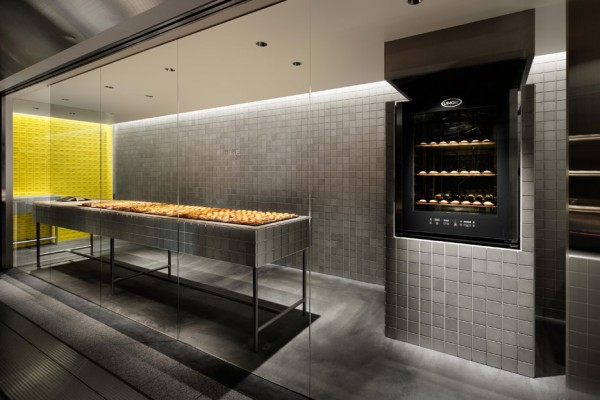 BAKE, a cheese tart shop in Japan by Kakuda