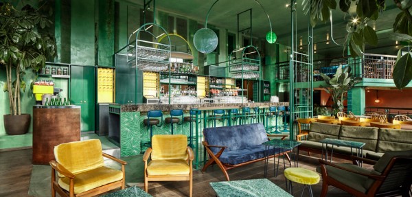 Bar Botanique in Amsterdam by Studio Modijefsky is filled with tropical plants