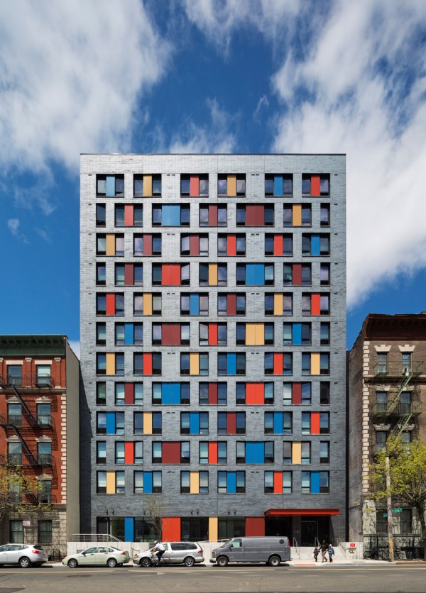 Boston Road Housing by Alexander Gorlin Architects