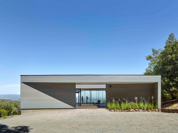 Box on a Rock by Schwartz & Architecture