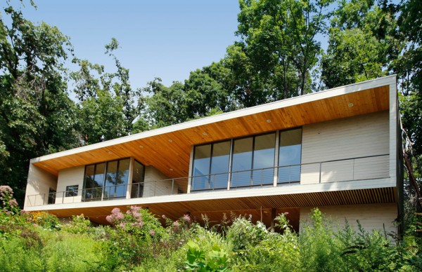 Bridge Studio by Hanrahan Meyers Architects