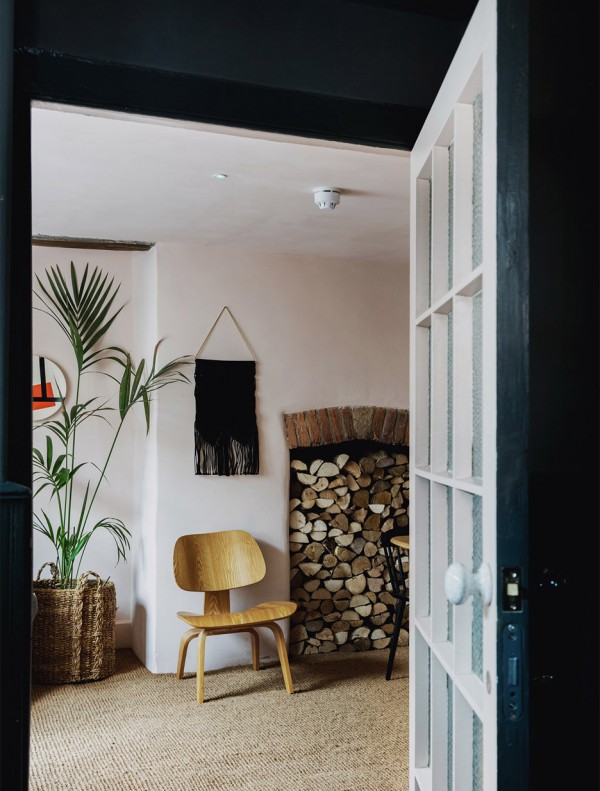 Emil Eve Architects creates lifstyle store in Somerset