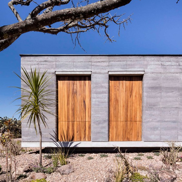 Cherem Arquitectos builds rammed-earth house in Mexican highlands