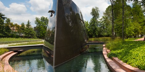 Château les Carmes Haut-Brion cellar by Philippe Starck
