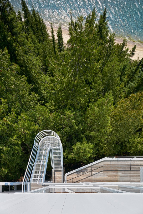 Douglas House by Richard Meier and Partners