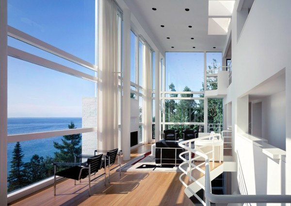 Douglas House by Richard Meier and Partners