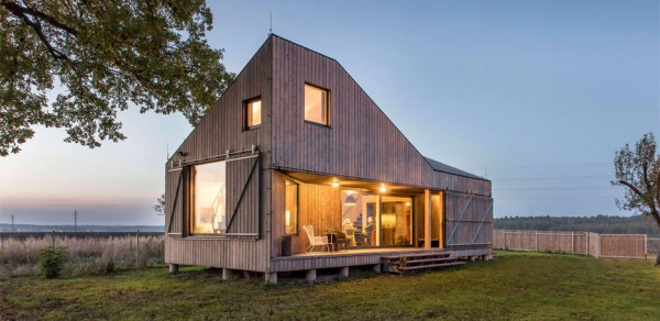 Energy Efficient Wooden House Zilvar by ASGK Design in the Czech Republic