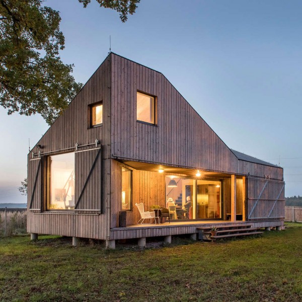 Energy Efficient Wooden House Zilvar by ASGK Design in the Czech Republic