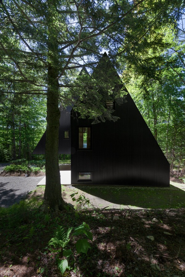 Fahouse by Jean Verville