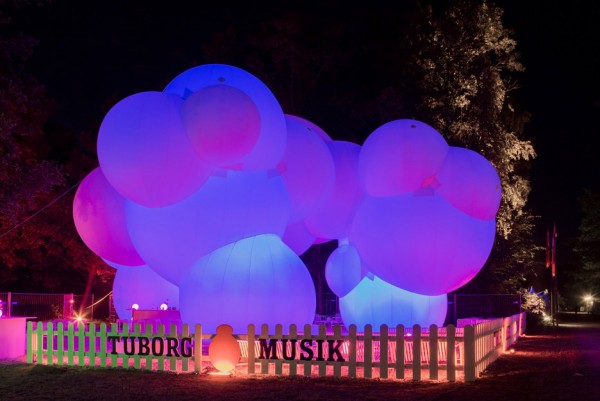 BIG creates inflatable pavilion at Roskilde Music Festival