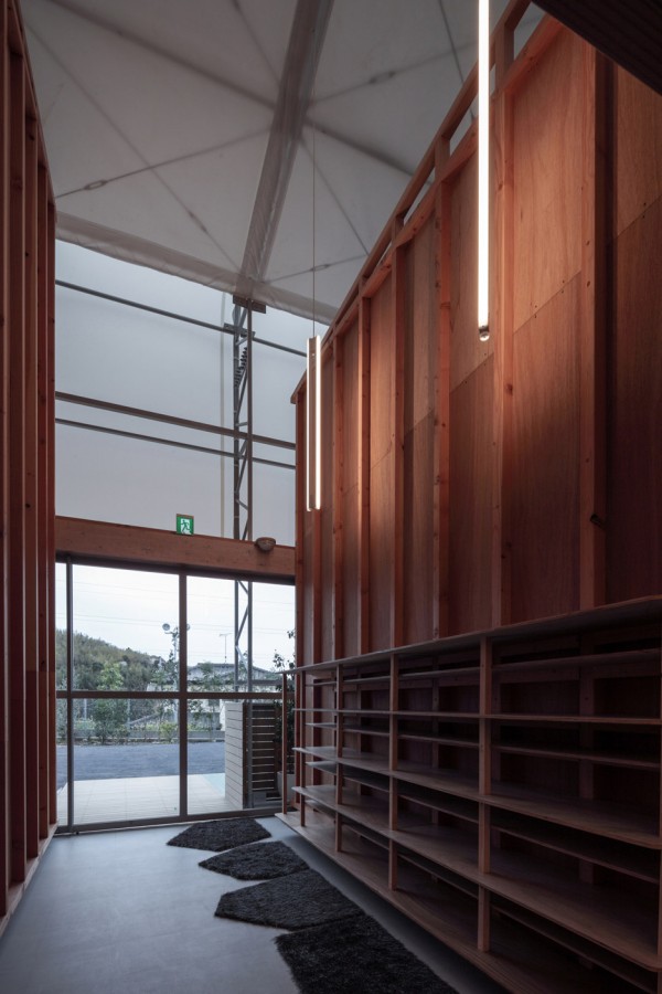 Yasutaka Yoshimura transforms warehouse into Fukumasu kindergarten