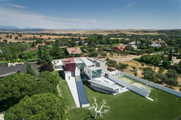 house-h-abiboo-architecture-villa-madrid-spain_dezeen_936_3