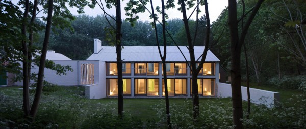 House in the Woods by Studio Nauta