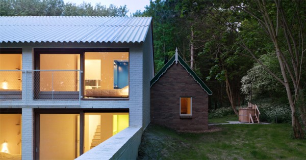 house-in-the-woods-studio-nauta_dezeen_936_9