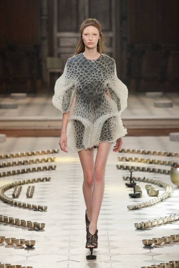 Iris van Herpen Haute Couture Fall/Winter 2016