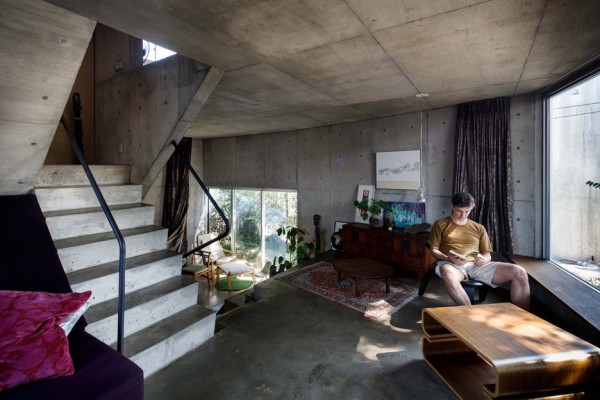 Archipelago of the house in Japan
