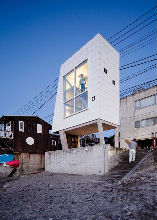 Archipelago of the house in Japan