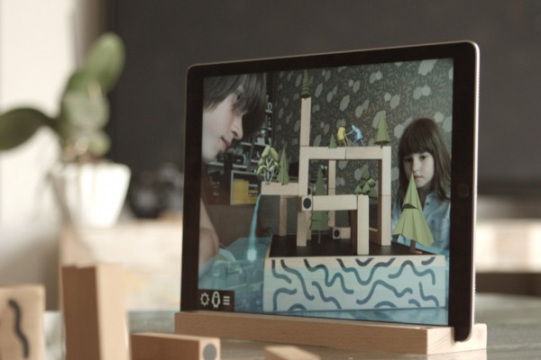 koski-board-game_vaclav-mlynar_royal-college-of-art-graduate_dezeen_936_14