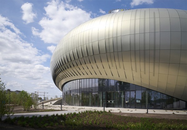 La Cité du Vin, a new wine museum in Bordeaux by XTU