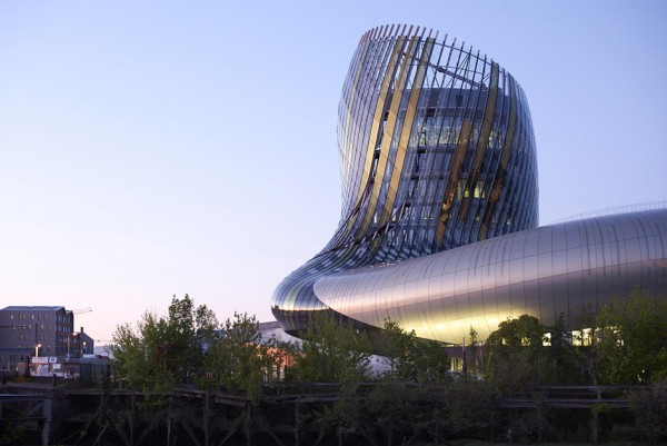 la-cité-du-vin-xtu-architecture-wine-museum-_dezeen_936_137